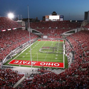 开云体育-宿敌的掌声，姆巴佩诺坎普封神夜，巴萨球迷起立欢呼为哪般？征服诺坎普！姆巴佩赢得宿敌掌声